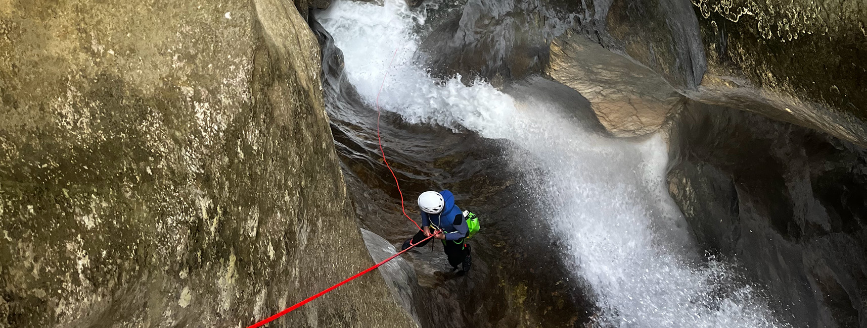 photo stage canyoning Niveau 3